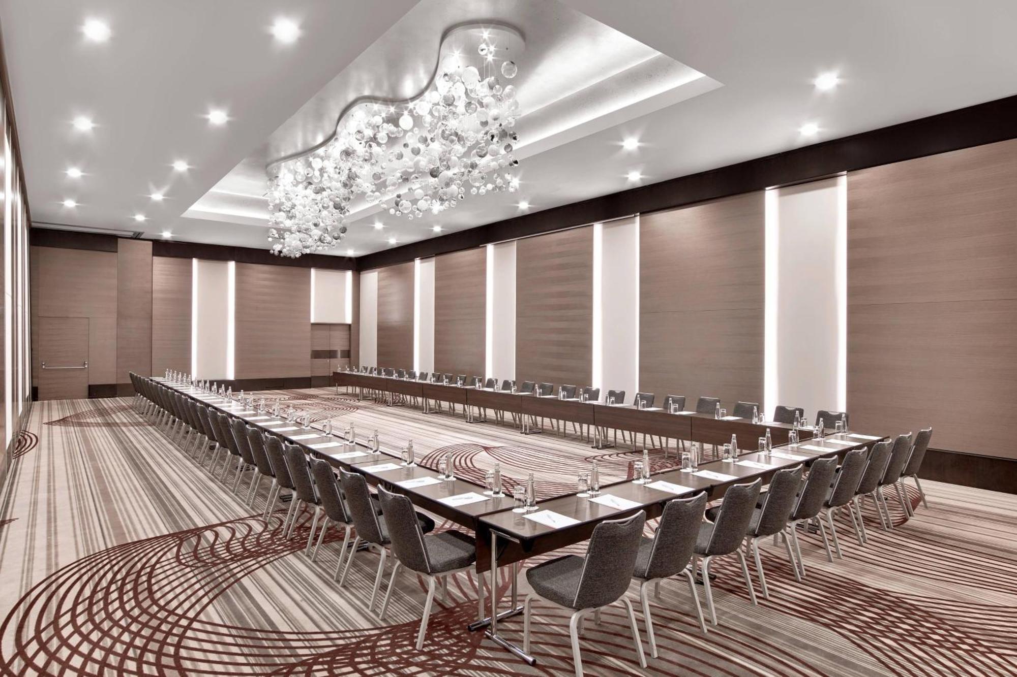 Le Meridien Istanbul Etiler Exterior foto
